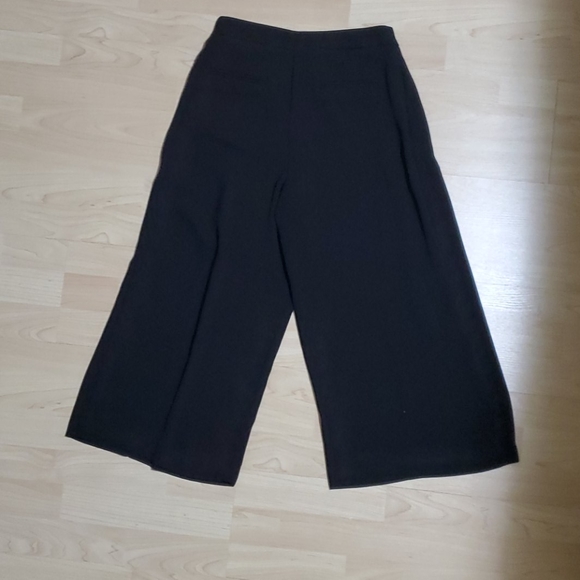Lord and Taylor wide leg culottes - Picture 2 of 5